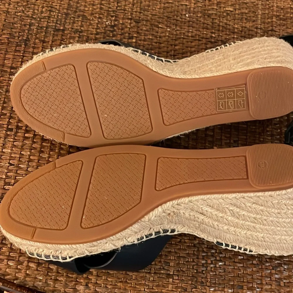 New w/o Box Tory Burch Bima Navy Espadrille Wedge, Size 10.5